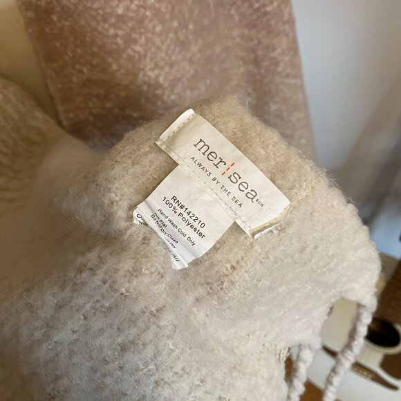 Mer Sea Pink Ombre Scarf Wrap | Beautiful Condition - Picture 2 of 4